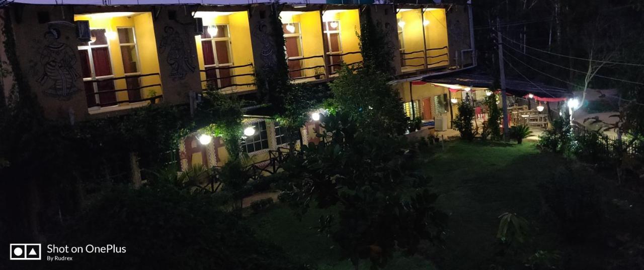 Roshnai Village Resort Bolpur Buitenkant foto